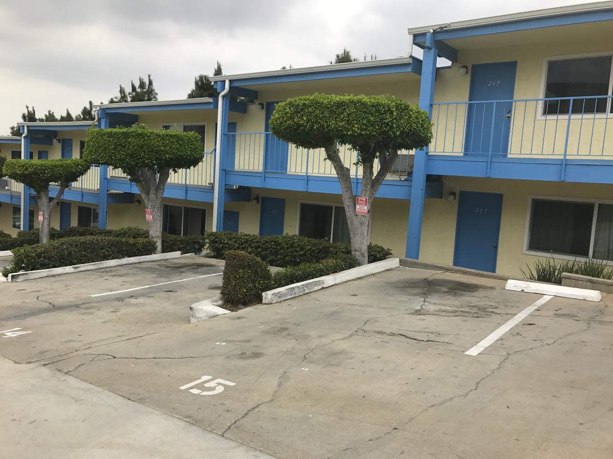 King Lodge Motel Monterey Park Exteriér fotografie